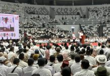 Tegas! Bawaslu Pidana Kepala Desa Kampanye Dukung Gibran di Pemilu 2024 Ketua Badan Pengawas Pemilu (Bawaslu) Rahmat Bagja menegaskan kepala dan perangkat desa tidak boleh menjadi bagian dari tim kampanye peserta Pemilu 2024.