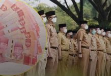 Nasib Guru Kristen Miris: Honor Tak Dibayarkan oleh Sekolah Indosiana.com - Seorang guru tenaga honorer, DB yang mengajar agama Kristen di SMPN 98, Lenteng Agung, Jakarta Selatan, mengalami kondisi memprihatinkan.