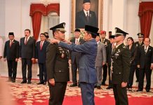 Jenderal TNI Maruli Simanjuntak Dilantik Jokowi di Istana, Rupanya Menantu Luhut Binsar Pandjaitan