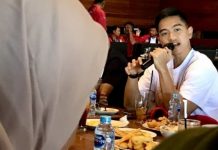PSI Siapkan Strategi Tradisional untuk Meraup Dukungan di Masa Kampanye Indosiana.com - Putra bungsu Presiden Joko Widodo, Kaesang Pangarep, belakangan menjadi pusat perhatian publik setelah resmi bergabung dengan Partai Solidaritas Indonesia (PSI).