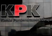 BREAKING NEWS! KPK Lakukan OTT Pejabat di Kaltim Kamis malam, Komisi Pemberantasan Korupsi (KPK) kembali bergerak dalam operasi tangkap tangan (OTT), kali ini di wilayah Provinsi Kalimantan Timur (Kaltim).