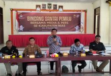 Pemilu di Kabupaten Nias Dipastikan Aman, Ini Kata Dedi K Bate’e Ketua KPU Kabupaten Nias Elisati Mendrofa saat membuka kegiatan bincang santai pemilu bersama media, di aula serbaguna Kecamatan Gido, Kabupaten Nias. Rabu (20/12/2023).